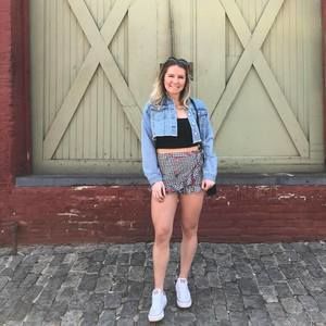 Meet your Posher, Molly